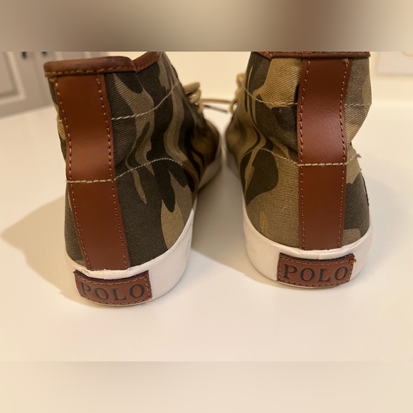 POLO CANVAS W/LEATHER TRIM CAMOUFLAGE HIGH TOP SNEAKERS. SIZE 7.   NWOT - Picture 12 of 15